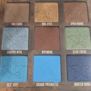 Jeffree Star Eyeshadow Palette - Blue, Green, Brown, Gold
